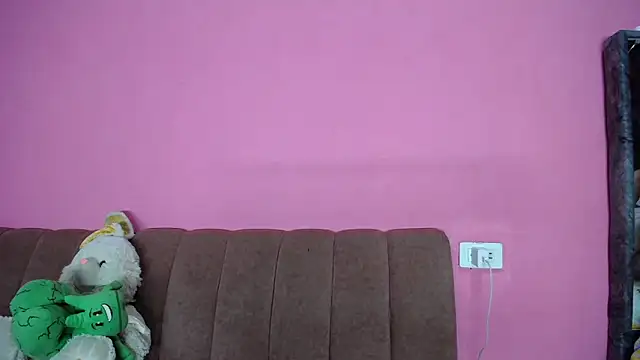 Snapshot of FerneyManti chatting on September 23, 12:57 am FerneyManti online show from September 23, 12:57 am