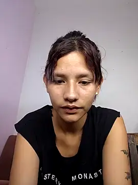 Snapshot of FerneyManti chatting on November 24, 1:22 pm FerneyManti online show from November 24, 1:22 pm