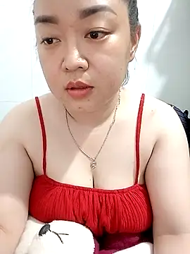 Snapshot of VyOanh2K chatting on February 25, 4:31 pm VyOanh2K online show from February 25, 4:31 pm