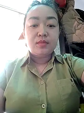 Snapshot of VyOanh2K chatting on March 6, 11:14 am VyOanh2K online show from March 6, 11:14 am