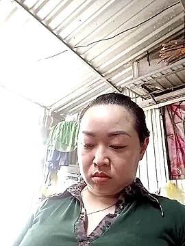 Snapshot of VyOanh2K chatting on March 9, 8:07 am VyOanh2K online show from March 9, 8:07 am