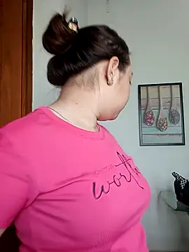 Snapshot of VyOanh2K chatting on March 22, 7:36 am VyOanh2K online show from March 22, 7:36 am