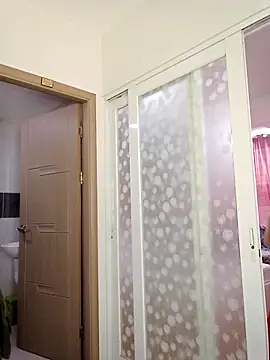 Snapshot of VyOanh2K chatting on March 23, 8:37 am VyOanh2K online show from March 23, 8:37 am