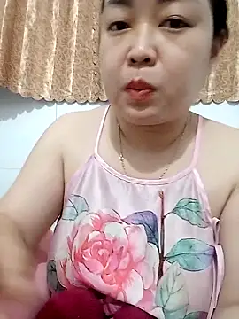 Snapshot of VyOanh2K chatting on September 9, 7:52 am VyOanh2K online show from September 9, 7:52 am