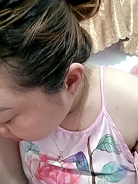 Snapshot of VyOanh2K chatting on September 17, 2:52 pm VyOanh2K online show from September 17, 2:52 pm