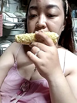 Snapshot of VyOanh2K chatting on September 24, 12:41 pm VyOanh2K online show from September 24, 12:41 pm