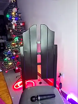 Aria Bennett21 online show from December 17, 10:43 pm