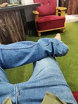 Snapshot of biharihotlund chatting on February 28, 8:20 am biharihotlund online show from February 28, 8:20 am