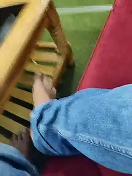 Snapshot of biharihotlund chatting on March 1, 9:07 am biharihotlund online show from March 1, 9:07 am