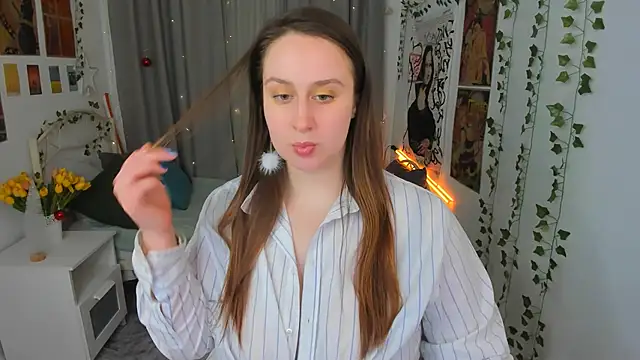 Snapshot of Lattea chatting on December 27, 10:16 pm Lattea online show from December 27, 10:16 pm