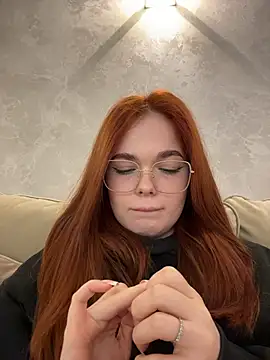 DeniseReese online show from February 20, 6:26 am