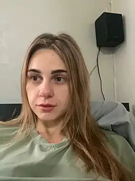 Snapshot of GraceTorrez chatting on January 3, 12:52 pm GraceTorrez online show from January 3, 12:52 pm