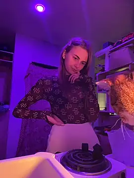 Snapshot of GraceTorrez chatting on January 15, 2:35 pm GraceTorrez online show from January 15, 2:35 pm