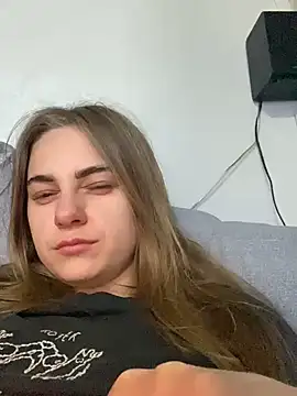 Snapshot of GraceTorrez chatting on February 1, 7:23 pm GraceTorrez online show from February 1, 7:23 pm