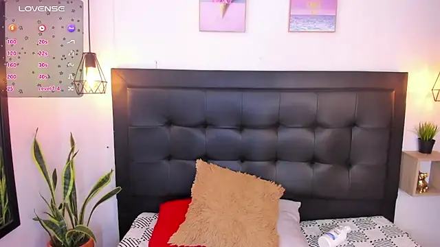 sweet abby1 online show from December 28, 3:26 pm