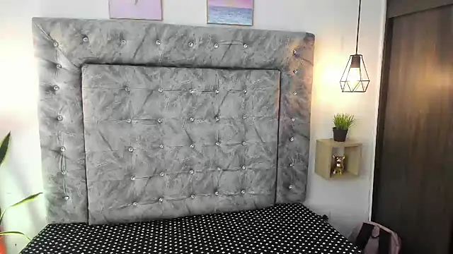 sweet abby1 online show from March 14, 12:18 pm