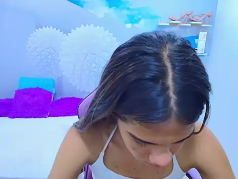 DEMI LEED online show from September 15, 11:43 am