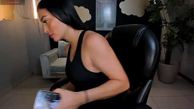 Snapshot of AbbyDalton chatting on March 21, 10:06 am AbbyDalton online show from March 21, 10:06 am