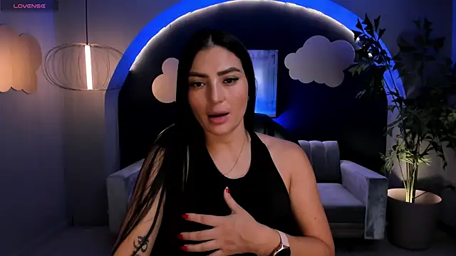 Snapshot of AbbyDalton chatting on March 22, 11:11 am AbbyDalton online show from March 22, 11:11 am