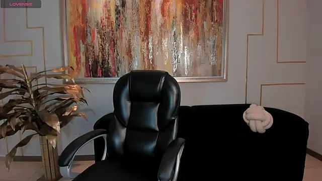 Snapshot of AbbyDalton chatting on October 16, 5:47 pm AbbyDalton online show from October 16, 5:47 pm