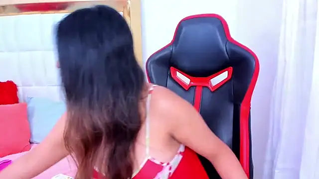 Snapshot of MadelineJackson chatting on March 2, 2:19 am MadelineJackson online show from March 2, 2:19 am