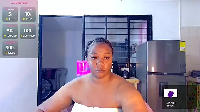 CiaraEbony online show from February 6, 10:00 pm