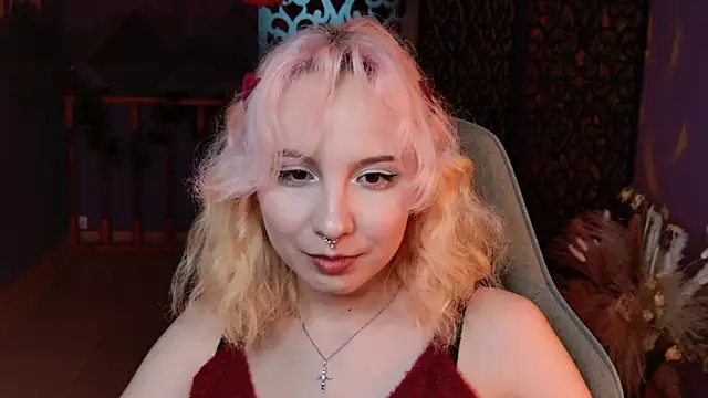 Snapshot of JasmineMilko chatting on February 9, 11:14 am JasmineMilko online show from February 9, 11:14 am