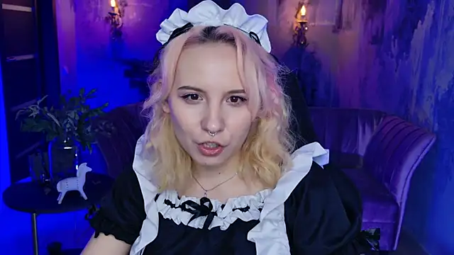 Snapshot of JasmineMilko chatting on February 20, 11:09 am JasmineMilko online show from February 20, 11:09 am