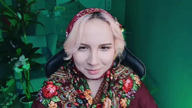 Snapshot of JasmineMilko chatting on March 1, 5:09 am JasmineMilko online show from March 1, 5:09 am