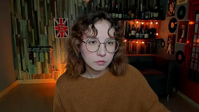 Snapshot of JasmineMilko chatting on December 2, 5:02 am JasmineMilko online show from December 2, 5:02 am