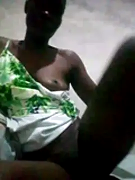 sexyblackya online show from December 3, 4:20 am