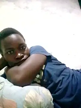 sexyblackya online show from December 3, 4:27 pm