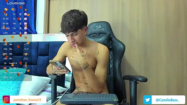  CamiloBass online show from February 18, 5:20 am