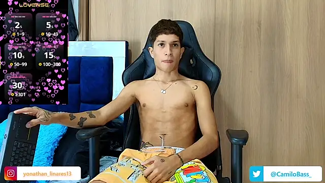  CamiloBass online show from November 6, 11:48 pm