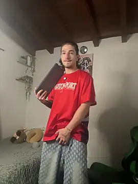 Snapshot of Valentino_Xander chatting on February 8, 11:41 pm Valentino Xander online show from February 8, 11:41 pm