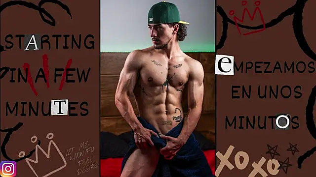 Snapshot of Valentino_Xander chatting on March 4, 3:45 am Valentino Xander online show from March 4, 3:45 am