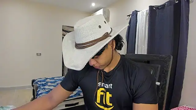 johan beley  online show from January 26, 12:26 am