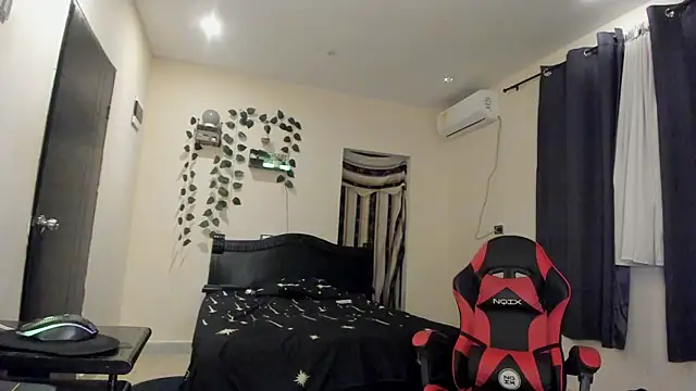 johan beley  online show from September 30, 1:38 pm