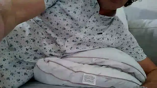 costanza7070 online show from March 20, 10:29 pm