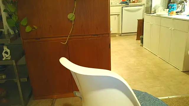 costanza7070 online show from October 20, 6:36 am