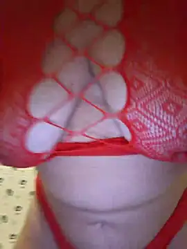 Snapshot of Mara-24 chatting on December 3, 10:29 pm Mara-24 online show from December 3, 10:29 pm