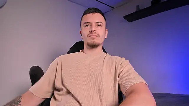 james connor2 online show from April 10, 6:56 pm