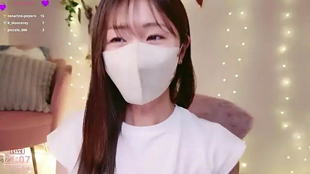 meg 0901 online show from April 25, 12:08 pm