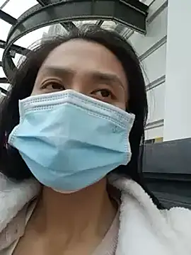 Snapshot of Hera_hera chatting on December 28, 4:51 am Hera hera online show from December 28, 4:51 am