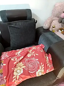 sexy-mohini online show from March 18, 2:09 pm