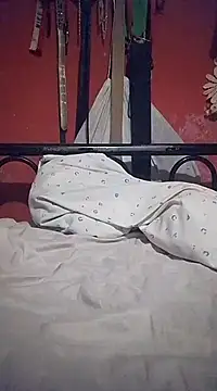 Snapshot of VL25DN26 chatting on March 17, 7:02 am VL25DN26 online show from March 17, 7:02 am