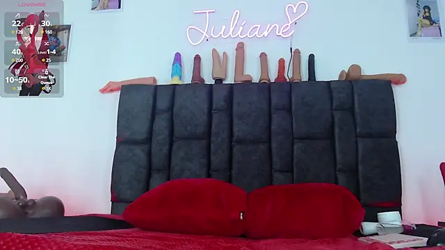 juliane sweer1 online show from March 6, 11:42 pm