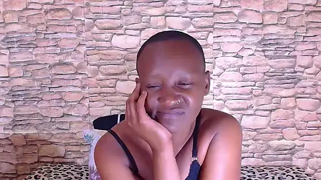 Snapshot of EbonyOlive69 chatting on September 18, 5:15 pm EbonyOlive69 online show from September 18, 5:15 pm