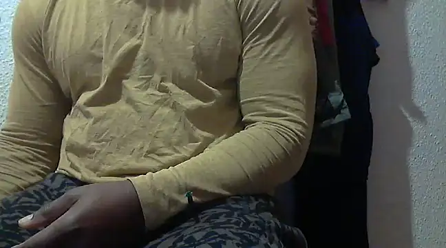 mmoiblack online show from February 5, 7:53 pm