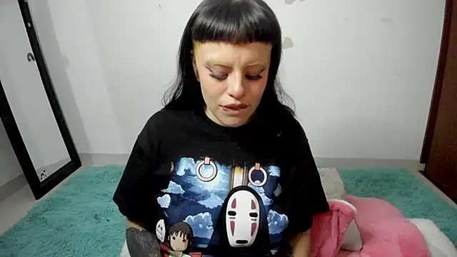 Snapshot of Lucyfx666 chatting on December 24, 6:55 am Lucyfx666 online show from December 24, 6:55 am